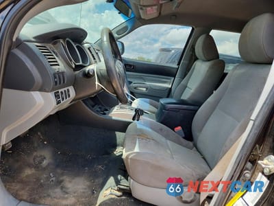 Zdjęcie 7 z 12 samochodu: 2015 TOYOTA TACOMA V6 VIN:5TFLU4ENXFX121535 - miniatura
