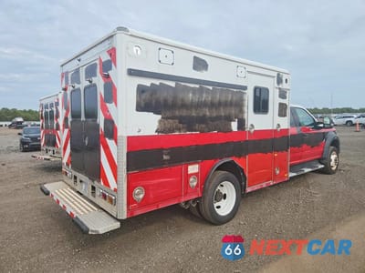 Trzecie zdjęcie samochodu z tyłu: 2017 FORD F550 SUPER DUTY VIN:1FD0X5HT9HEC91194 - miniatura