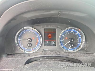 Zdjęcie 9 z 12 samochodu: 2018 TOYOTA COROLLA LE VIN:5YFBURHE1JP842113 - miniatura