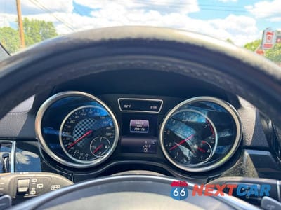 Zdjęcie 8 z 14 samochodu: 2018 MERCEDES-BENZ GLE 43 AMG VIN:4JGDA6EB8JA995601 - miniatura