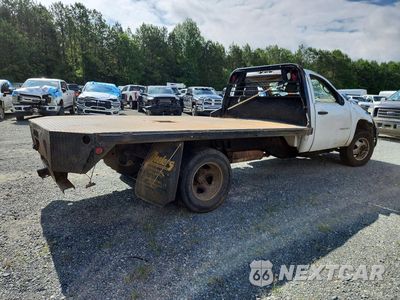 Trzecie zdjęcie samochodu z tyłu: 2009 CHEVROLET SILVERADO C3500 VIN:1GBJC74K19E102220 - miniatura