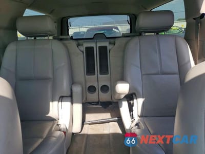 Zdjęcie 10 z 13 samochodu: 2008 GMC YUKON XL K1500 VIN:1GKFK16368R183122 - miniatura