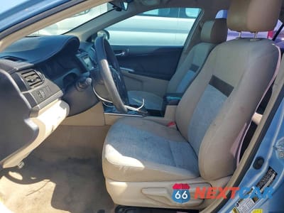 Zdjęcie 7 z 12 samochodu: 2012 TOYOTA CAMRY HYBRID LE VIN:4T1BD1FK3CU036849 - miniatura