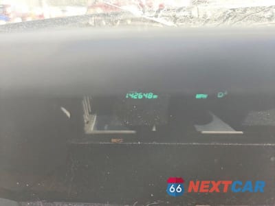 Zdjęcie 9 z 12 samochodu: 2005 TOYOTA PRIUS BASE VIN:JTDKB20U853008788 - miniatura