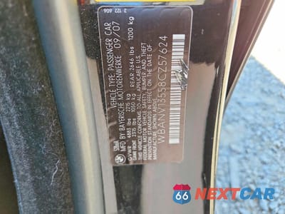 Zdjęcie 12 z 12 samochodu: 2008 BMW 528 XI VIN:WBANV13558CZ57624 - miniatura
