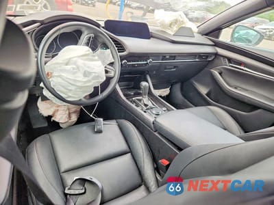 Zdjęcie 8 z 12 samochodu: 2024 MAZDA 3 PREFERRED VIN:JM1BPALMXR1714377 - miniatura
