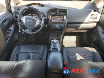 Zdjęcie 8 z 12 samochodu: 2016 NISSAN LEAF S-30 VIN:1N4BZ0CP9GC313974 - miniatura