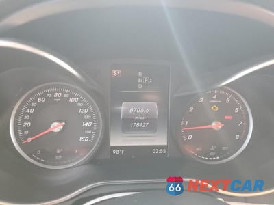Zdjęcie 9 z 12 samochodu: 2015 MERCEDES-BENZ C 400 4MATIC VIN:55SWF6GB1FU032239 - miniatura
