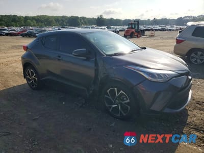 Czwarte zdjęcie samochodu z boku: 2020 TOYOTA C-HR XLE VIN:JTNKHMBX6L1077128 - miniatura