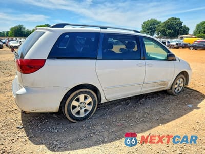 Trzecie zdjęcie samochodu z tyłu: 2004 TOYOTA SIENNA LE 7 PASSENGER VIN:5TDZA23C64S127540 - miniatura