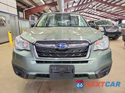 Piąte zdjęcie samochodu w środku: 2017 SUBARU FORESTER 2.5I VIN:JF2SJABC4HH430096 - miniatura