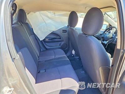 Zdjęcie 10 z 12 samochodu: 2017 MITSUBISHI MIRAGE SE VIN:ML32A4HJ3HH000620 - miniatura