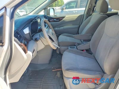 Zdjęcie 7 z 13 samochodu: 2017 NISSAN QUEST SV VIN:JN8AE2KPXH9168042 - miniatura