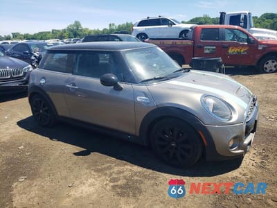 Czwarte zdjęcie samochodu z boku: 2019 MINI COOPER S VIN:WMWXP7C53K2A52076 - miniatura