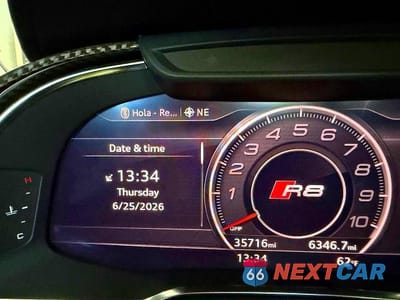 Zdjęcie 8 z 14 samochodu: 2017 AUDI R8 SPYDER VIN:WUAVACFX5H7903940 - miniatura
