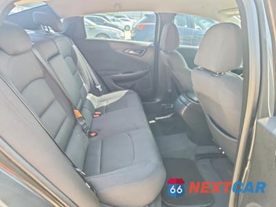 Zdjęcie 10 z 12 samochodu: 2017 CHEVROLET MALIBU LS VIN:1G1ZC5ST5HF262925 - miniatura