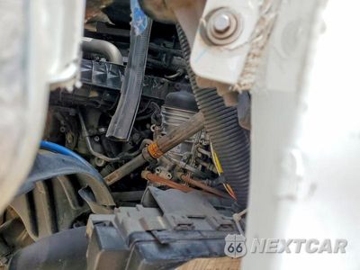 Zdjęcie 7 z 10 samochodu: 2019 FREIGHTLINER CASCADIA 125 SEMI TRUCK VIN:3AKJGLDR0KDKL4068 - miniatura