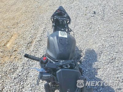 Piąte zdjęcie samochodu w środku: 2025 HONDA CBR500 RA VIN:MLHPC7051S5101545 - miniatura