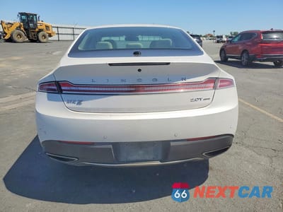 Zdjęcie 6 z 12 samochodu: 2018 LINCOLN MKZ RESERVE VIN:3LN6L5F92JR619460 - miniatura