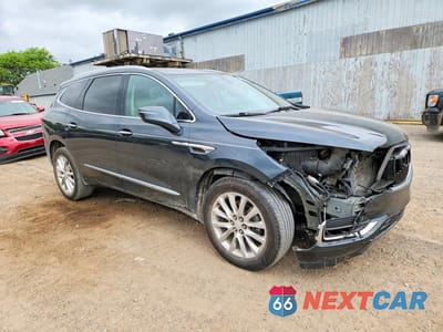 Czwarte zdjęcie samochodu z boku: 2018 BUICK ENCLAVE PREMIUM VIN:5GAERCKW2JJ165012 - miniatura