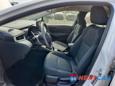 Zdjęcie 7 z 12 samochodu: 2022 TOYOTA COROLLA LE VIN:JTDEAMDE9N3008166 - miniatura