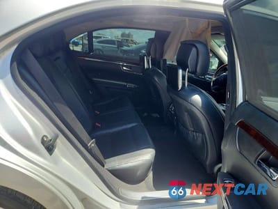 Zdjęcie 10 z 12 samochodu: 2012 MERCEDES-BENZ S 550 VIN:WDDNG7DB3CA432317 - miniatura
