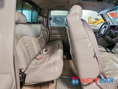 Zdjęcie 10 z 12 samochodu: 2002 CHEVROLET SILVERADO K1500 VIN:1GCEK19T12E209823 - miniatura