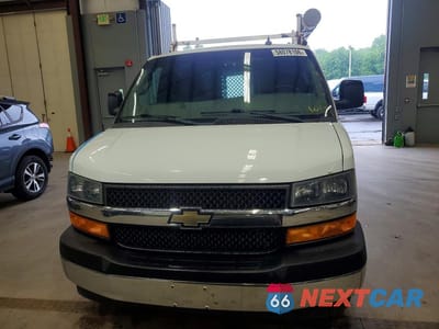 Piąte zdjęcie samochodu w środku: 2018 CHEVROLET EXPRESS G3500 VIN:1GCZGGFG0J1332449 - miniatura