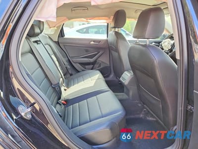 Zdjęcie 10 z 12 samochodu: 2021 VOLKSWAGEN JETTA SEL VIN:3VWE57BU7MM037112 - miniatura