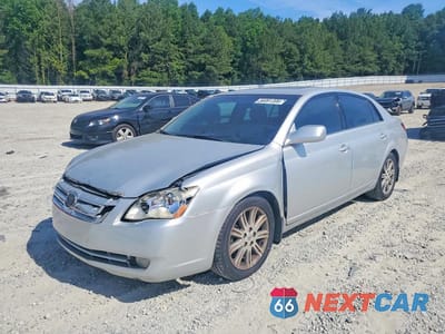 2005 TOYOTA AVALON LIMITED 4T1BK36B25U009923 - główne zdjęcie licytacji z USA - miniatura
