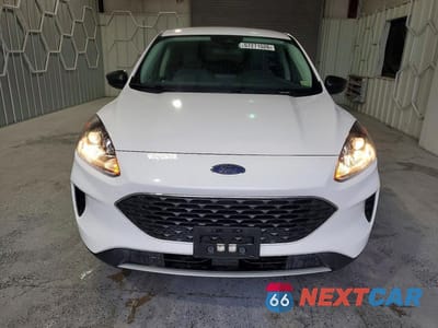 Piąte zdjęcie samochodu w środku: 2022 FORD ESCAPE SE VIN:1FMCU9G65NUB30660 - miniatura