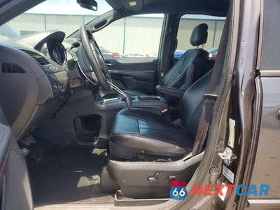 Zdjęcie 7 z 13 samochodu: 2017 DODGE GRAND CARAVAN GT VIN:2C4RDGEG7HR716146 - miniatura