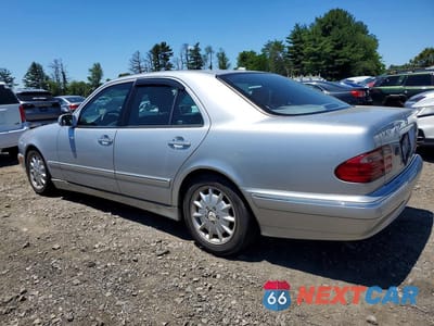 Drugie zdjęcie samochodu z przodu: 2000 MERCEDES-BENZ E 320 VIN:WDBJF65J5YB157898 - miniatura
