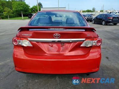 Zdjęcie 6 z 12 samochodu: 2012 TOYOTA COROLLA S VIN:2T1BU4EE1CC784398 - miniatura