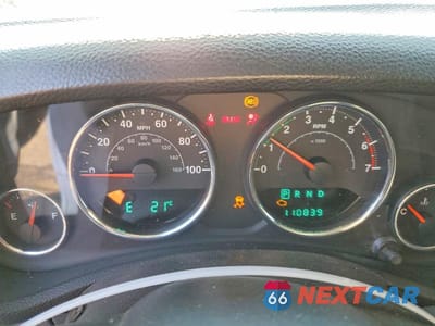 Zdjęcie 9 z 12 samochodu: 2011 JEEP WRANGLER SPORT VIN:1J4AA2D1XBL548163 - miniatura