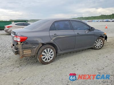 Trzecie zdjęcie samochodu z tyłu: 2013 TOYOTA COROLLA LE VIN:5YFBU4EE7DP177746 - miniatura