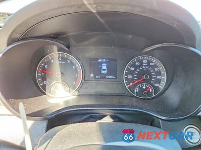 Zdjęcie 9 z 12 samochodu: 2019 KIA OPTIMA S VIN:5XXGT4L3XKG360378 - miniatura