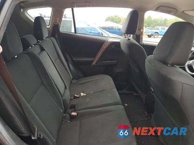 Zdjęcie 11 z 13 samochodu: 2018 TOYOTA RAV4 LE VIN:2T3ZFREV9JW469759 - miniatura
