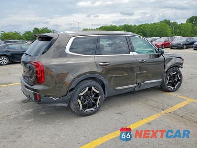 Trzecie zdjęcie samochodu z tyłu: 2025 KIA TELLURIDE S VIN:5XYP6DGCXSG693032 - miniatura