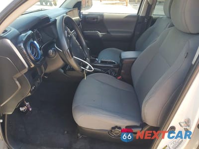 Zdjęcie 7 z 12 samochodu: 2018 TOYOTA TACOMA SR VIN:5TFAX5GN5JX129357 - miniatura