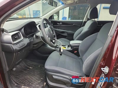 Zdjęcie 7 z 13 samochodu: 2019 KIA SORENTO LX VIN:5XYPG4A32KG452197 - miniatura
