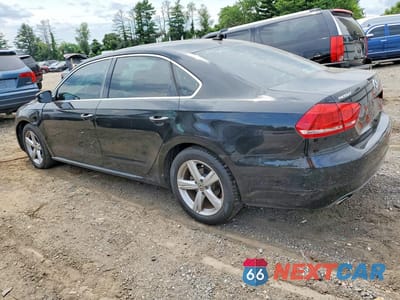 Drugie zdjęcie samochodu z przodu: 2013 VOLKSWAGEN PASSAT SE VIN:1VWBP7A34DC057986 - miniatura