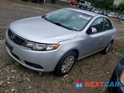 2010 KIA FORTE EX KNAFU4A27A5858038 - główne zdjęcie licytacji z USA - miniatura