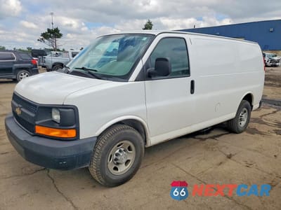 2017 CHEVROLET EXPRESS G2500 1GCWGAFF4H1132563 - główne zdjęcie licytacji z USA - miniatura