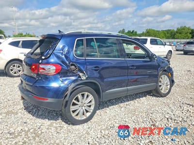 Trzecie zdjęcie samochodu z tyłu: 2013 VOLKSWAGEN TIGUAN S VIN:WVGBV3AXXDW611370 - miniatura