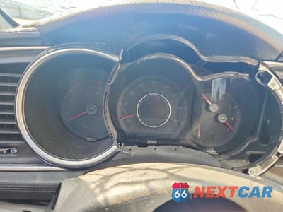 Zdjęcie 9 z 13 samochodu: 2014 KIA OPTIMA EX VIN:5XXGN4A70EG340032 - miniatura
