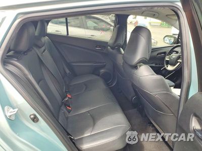 Zdjęcie 10 z 12 samochodu: 2016 TOYOTA PRIUS THREE TOURING VIN:JTDKARFU3G3019803 - miniatura