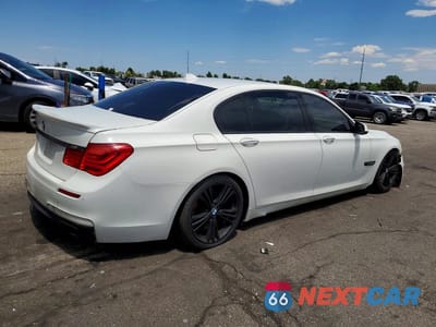 Trzecie zdjęcie samochodu z tyłu: 2012 BMW 750 LI VIN:WBAKB8C50CC962615 - miniatura