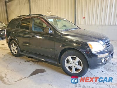 Czwarte zdjęcie samochodu z boku: 2007 KIA SORENTO LX VIN:KNDJC736275708493 - miniatura