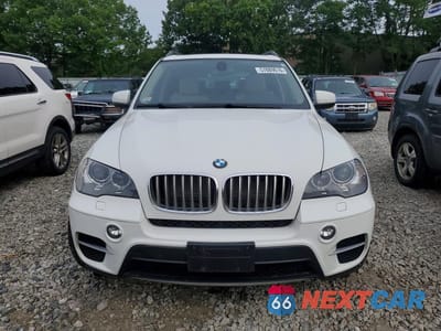 Piąte zdjęcie samochodu w środku: 2013 BMW X5 XDRIVE35I VIN:5UXZV4C58D0B24371 - miniatura
